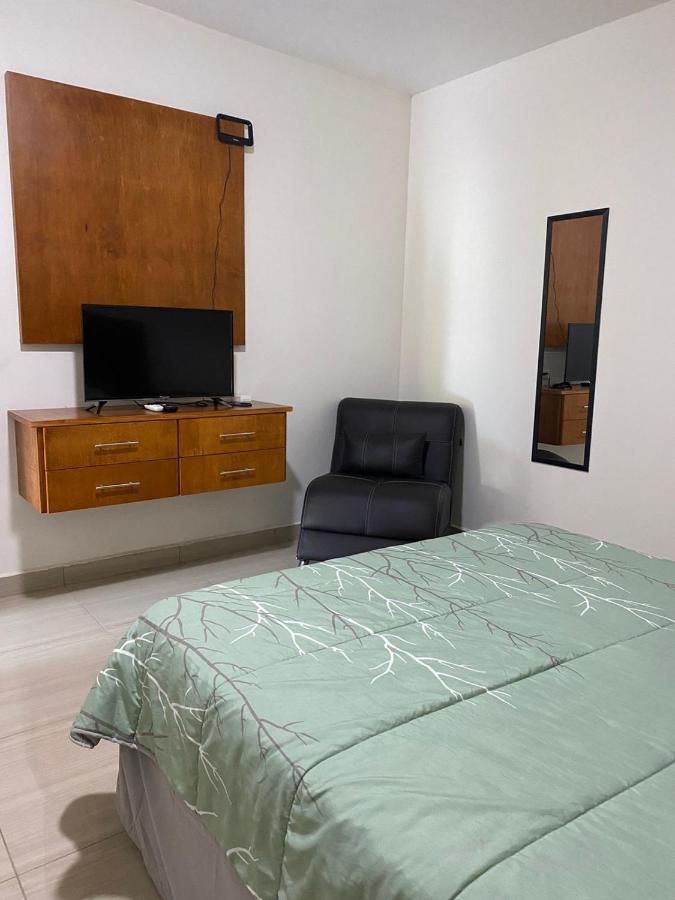 Cmg Suites Ciudad Acuña Exteriér fotografie