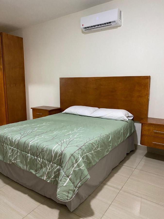 Cmg Suites Ciudad Acuña Exteriér fotografie